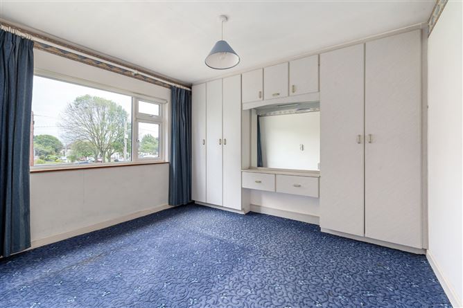4 Muckross Crescent, Perrystown, Dublin 12