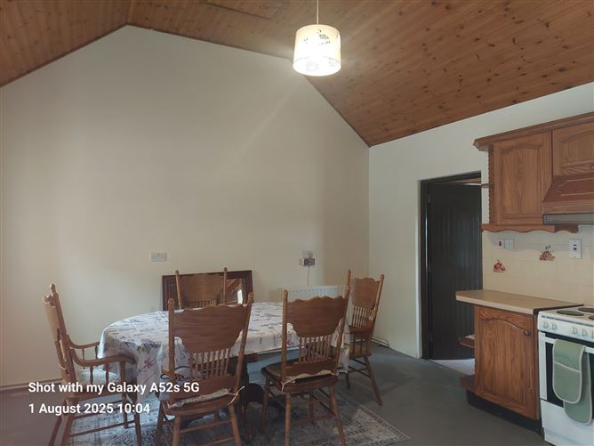Island Cottage, Carrigerry, Newmarket On Fergus, Co. Clare