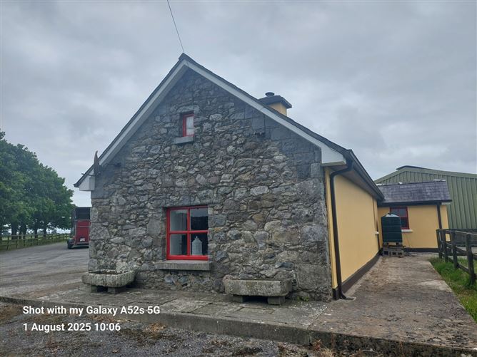 Island Cottage, Carrigerry, Newmarket On Fergus, Co. Clare