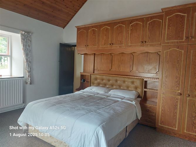 Island Cottage, Carrigerry, Newmarket On Fergus, Co. Clare