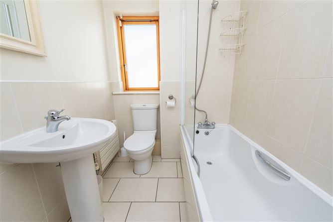 11 Maple Walk, Oldtown Demesne, Naas, Co. Kildare