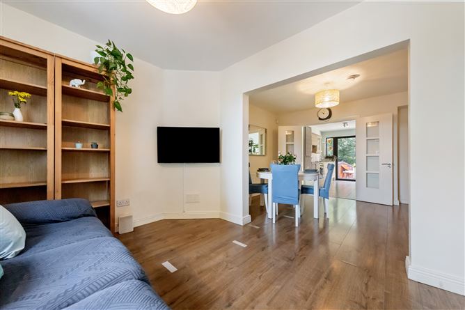 12 Millmount Terrace, Dundrum, Dublin 14