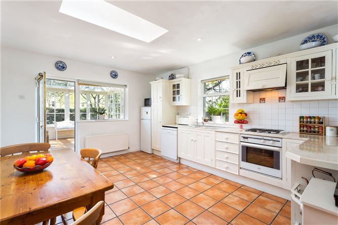 6 Vergemount Hall, Clonskeagh Road, Dublin 6