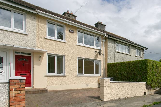 42 St Brigid's Park, Foxrock, Dublin 18