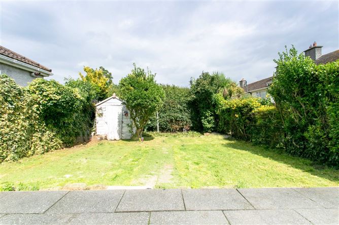 42 St Brigid's Park, Foxrock, Dublin 18