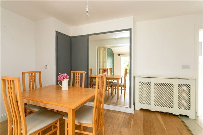 42 St Brigid's Park, Foxrock, Dublin 18