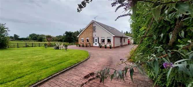 "Cois Coille" Vilanstown, Gaybrook