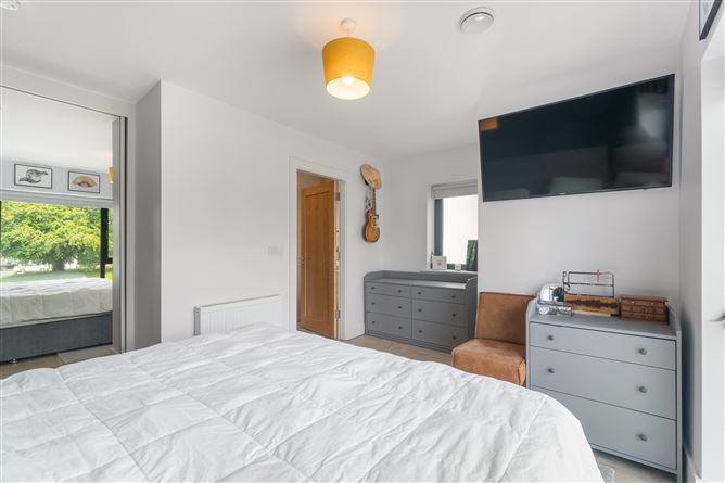 11 Gleanntan Na Habhann, Craughwell, Galway