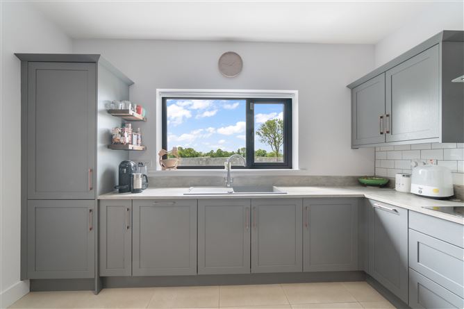 11 Gleanntan Na Habhann, Craughwell, Galway