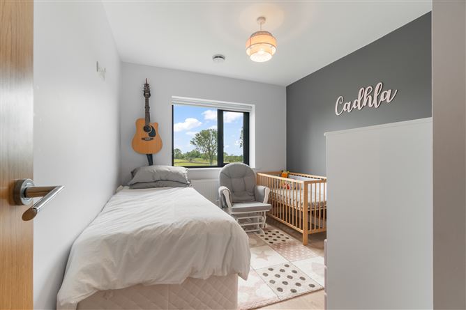 11 Gleanntan Na Habhann, Craughwell, Galway
