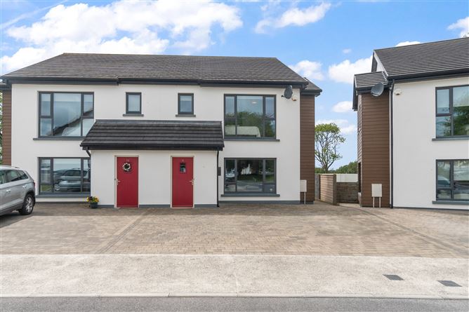 11 Gleanntan Na Habhann, Craughwell, Galway
