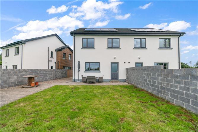 11 Gleanntan Na Habhann, Craughwell, Galway