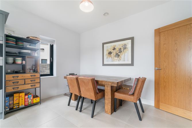 11 Gleanntan Na Habhann, Craughwell, Galway