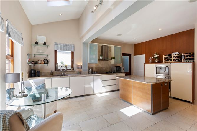 1 The Beeches, Holywell, Goatstown, Dublin 14