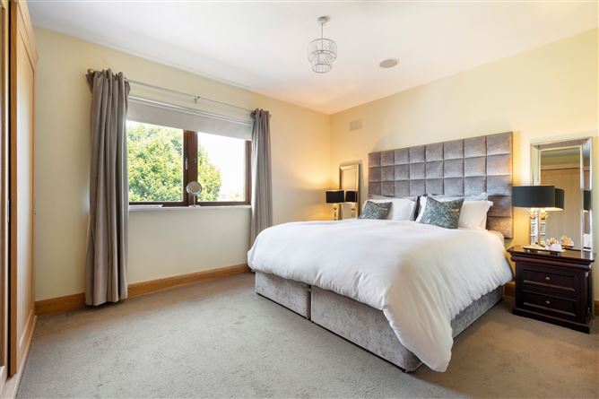 1 The Beeches, Holywell, Goatstown, Dublin 14