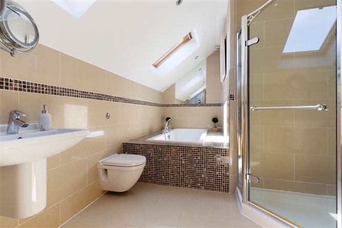 1 The Beeches, Holywell, Goatstown, Dublin 14