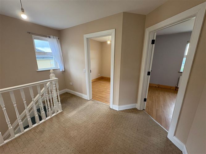 7 Orán Hill, Letterkenny, Donegal