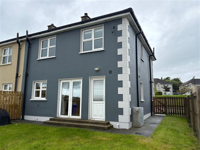 7 Orán Hill, Letterkenny, Donegal