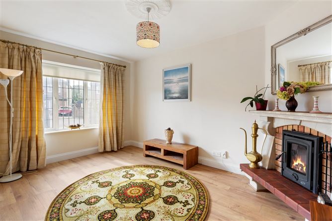 12 Chesterfield Grove, Castleknock, Dublin 15