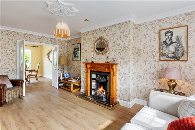 12 Chesterfield Grove, Castleknock, Dublin 15