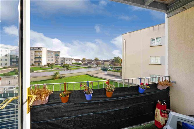 65, Block B, Aras na Cluaine, Clondalkin, Dublin 22, D22 R640