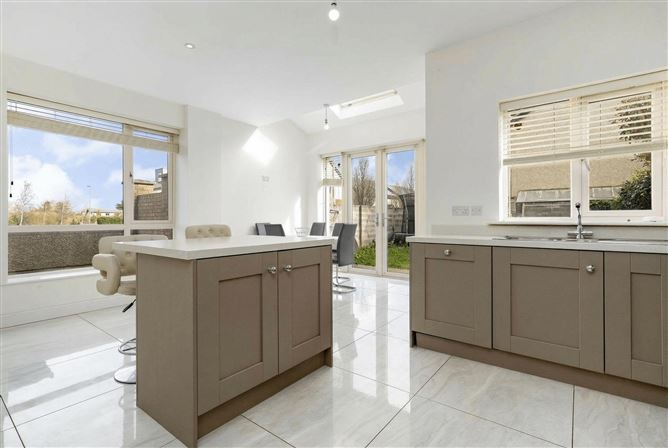 37 Dodderbrook Avenue, Ballycullen, Dublin 24