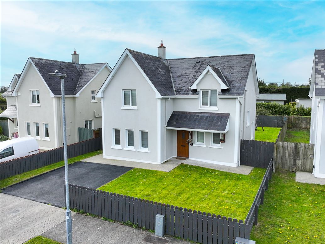 3 McArt Meadows, Newtownforbes, Longford