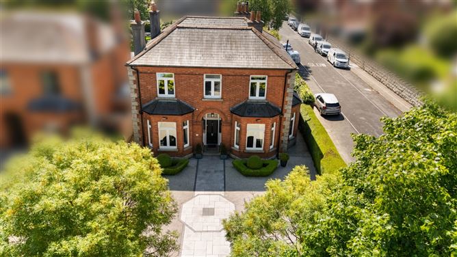 https://photos-a.propertyimages.ie/media/5/5/3/5003355/c57aaf1d-6a4f-46c7-9745-45f1d5d3160d_l.jpg