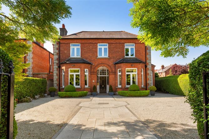 https://photos-a.propertyimages.ie/media/5/5/3/5003355/c57aaf1d-6a4f-46c7-9745-45f1d5d3160d_l.jpg
