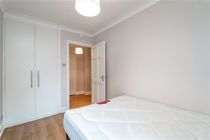 21 Merrion Court , Ballsbridge, Dublin 4