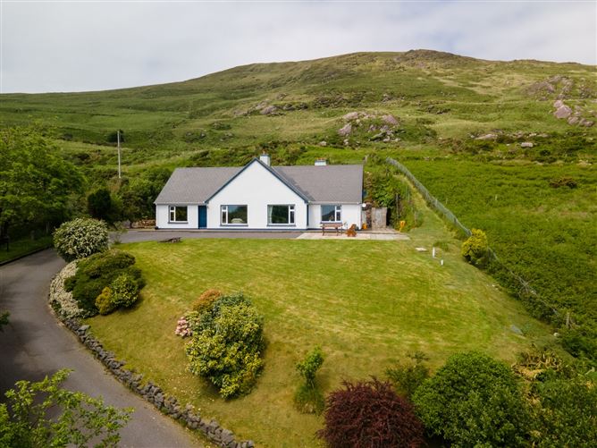 Derrynane Beg, Caherdaniel, Kerry