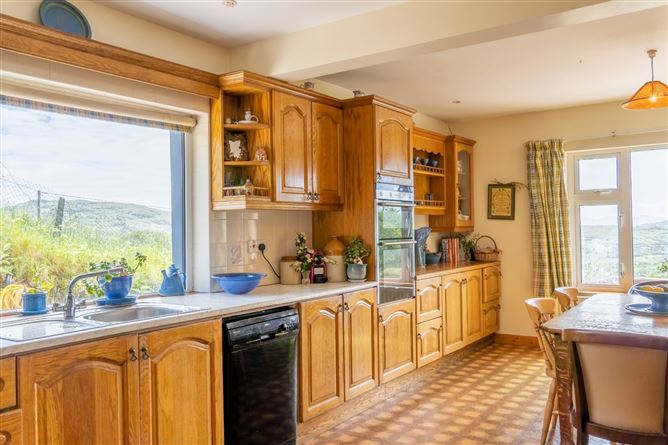 Derrynane Beg, Caherdaniel, Kerry
