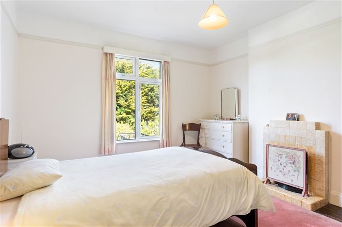 24 Lavarna Road, Terenure, Dublin 6W