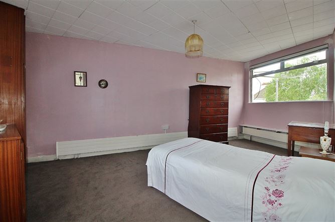 34 Vernon Park, Clontarf, Dublin 3