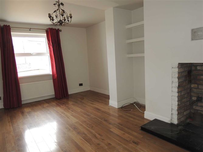 5 Sea View Terrace, Killala, County Mayo
