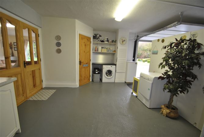 Corville Road, Tullaskeagh, Roscrea, Co. Tipperary