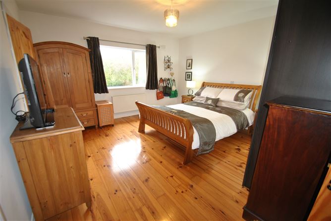 Corville Road, Tullaskeagh, Roscrea, Co. Tipperary