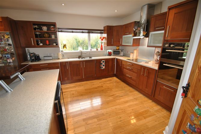 Corville Road, Tullaskeagh, Roscrea, Co. Tipperary