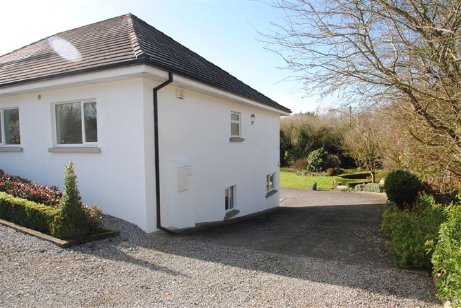 Corville Road, Tullaskeagh, Roscrea, Co. Tipperary