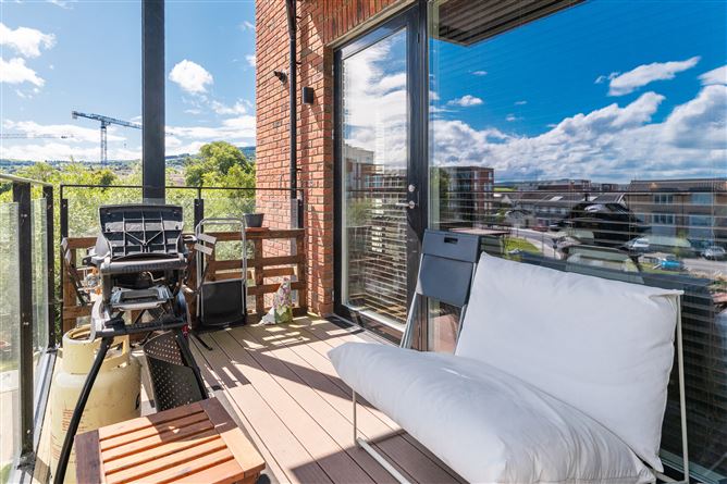Apartment 9, Maple Hall, Larkfield Heath, Leopardstown, Dublin 18