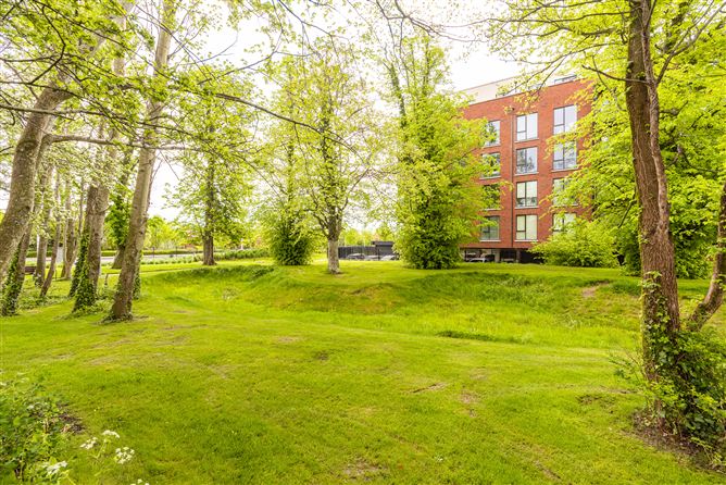 Apartment 9, Maple Hall, Larkfield Heath, Leopardstown, Dublin 18