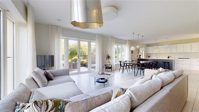 4 Thormanby Hill, Howth,   County Dublin