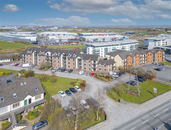 Cuirt Na Rasai, Ballybrit, Galway City, Co. Galway