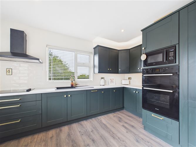 Finnoe Road, Borrisokane, Co. Tipperary