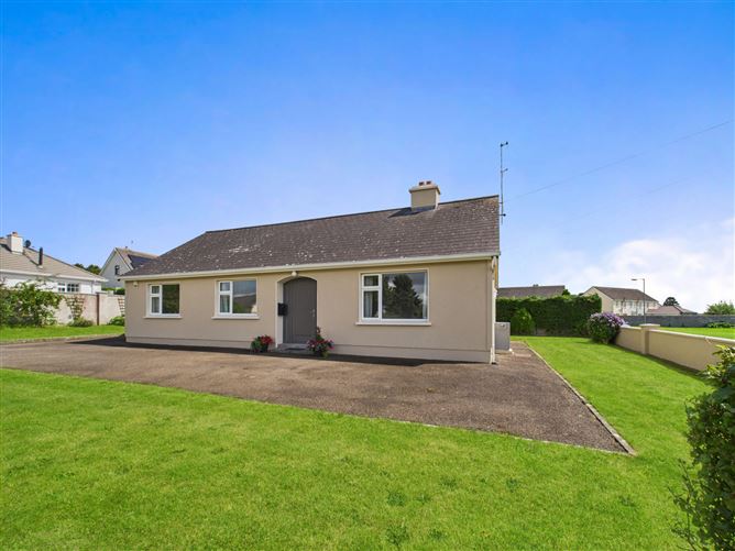 Finnoe Road, Borrisokane, Co. Tipperary