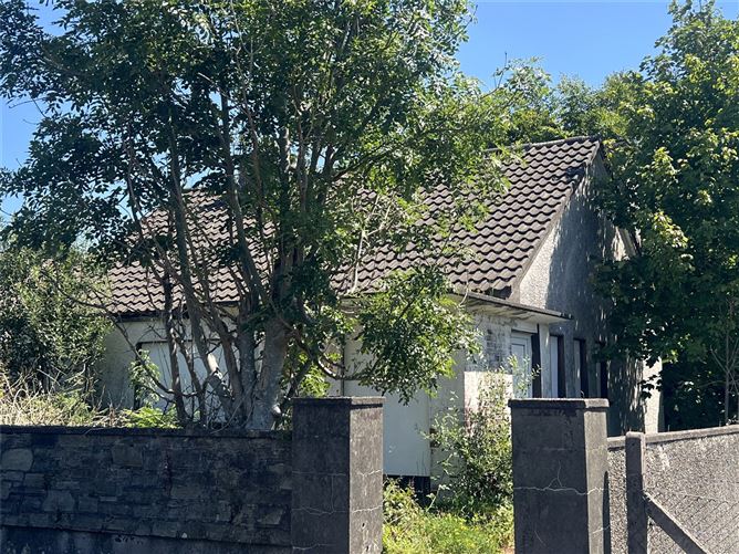 Teelin Road, Carrick, Co. Donegal