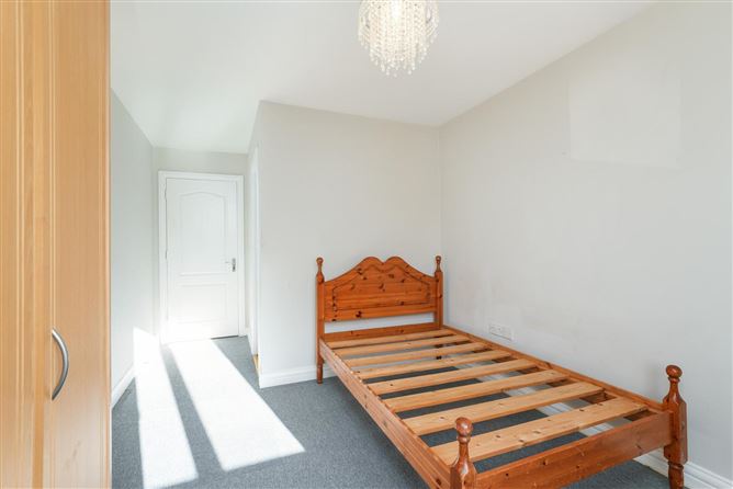 37 Eaton Green, Rathcoole, Co. Dublin