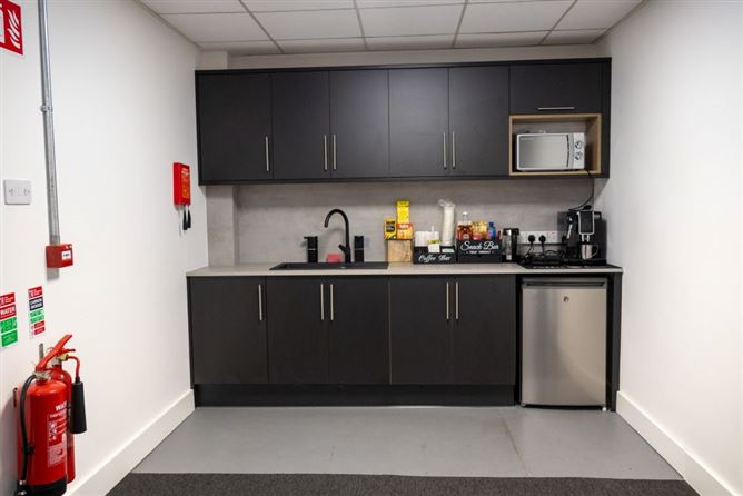 Unit 19, Westlink Industrial Estate, Kylemore Road, Dublin 10, Dublin