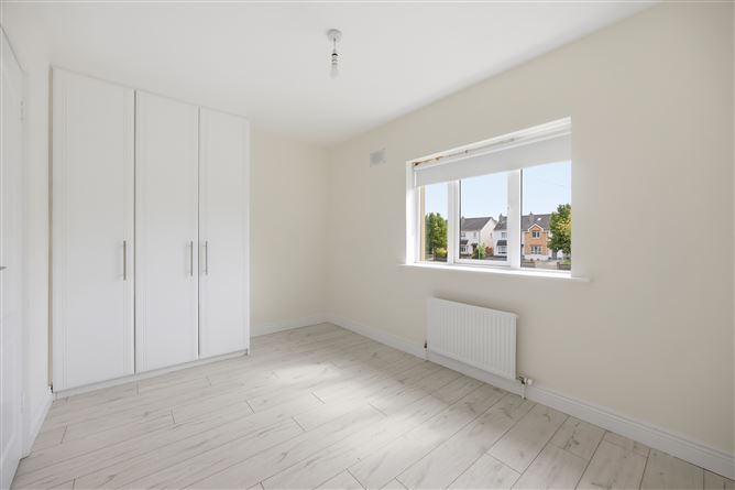 Photo 12 of 13 — 16 Castleview Drive, Swords, County Dublin