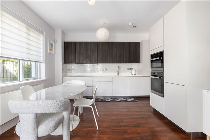 Photo 5 of 15 — 26 Brighton Wood, Foxrock, Dublin 18